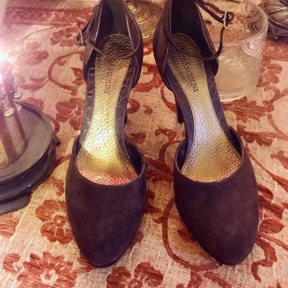8M Enzo Angiolini heels